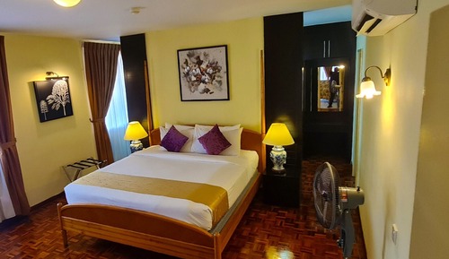 Ático (Apartment)