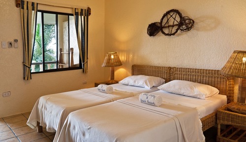 Bungalow, sin aire acondicionado
