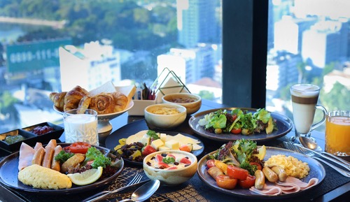 Executive Skyline Room