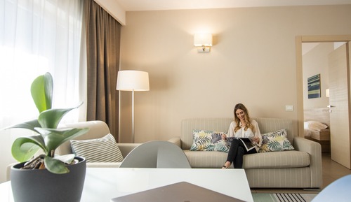 Suite, cocina básica