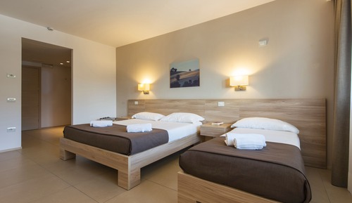 Habitación triple ejecutiva