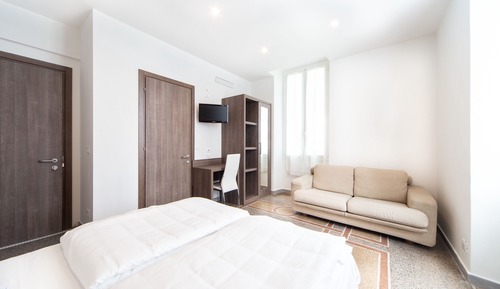 Habitación superior, 1 cama de matrimonio, no fumadores