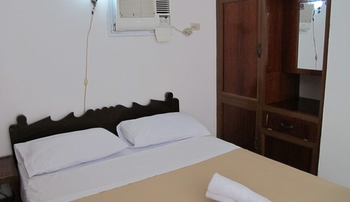 Habitación estándar, acceso a la piscina (Standard Pool-Side Rooms)