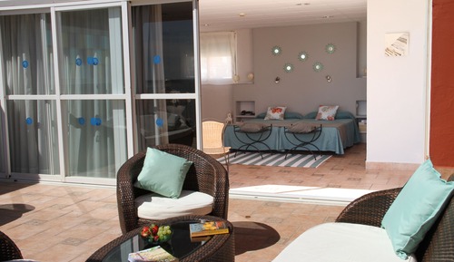 Suite, terraza, vistas al mar