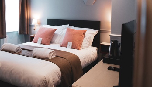 Habitación doble (Standard Double Room)