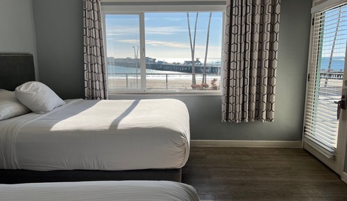 Habitación, 2 camas de matrimonio, terraza, vistas al mar