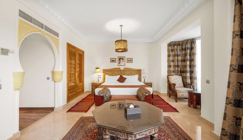 Habitación superior, varias camas, vistas al mar (Farida Villa)