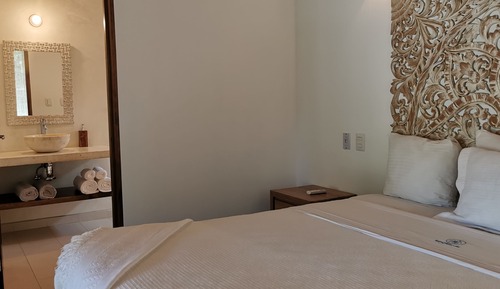 Casa de diseño, 2 habitaciones, vistas al jardín