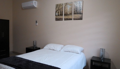 Cabaña estándar, varias camas, Aire acondicionado