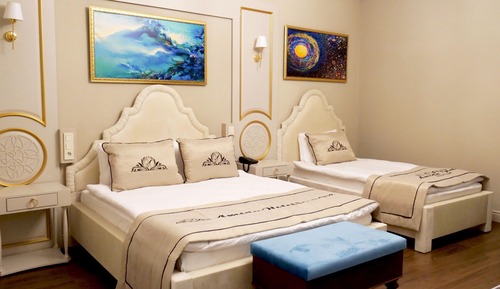 Habitación con 2 camas individuales