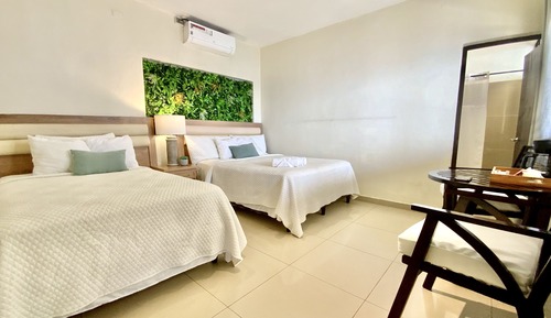 Habitación estándar doble, varias camas