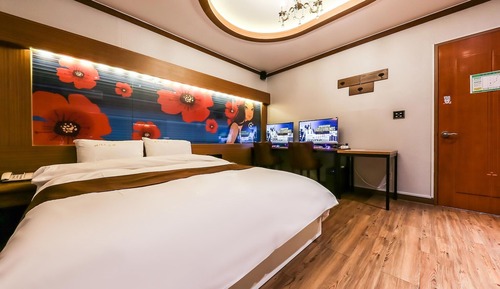 Room (Couple PC (Bag available 32-inch no-h)