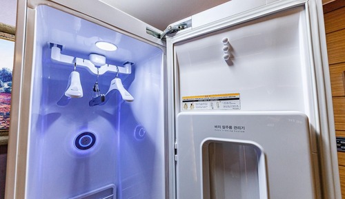 Room (VIP (32-inch no-hard PC styler availa)