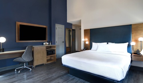 Habitación, 1 cama de matrimonio grande con sofá cama, no fumadores, vistas a la ciudad