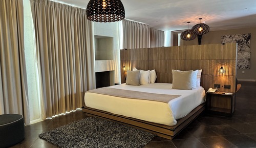 Presidential Room