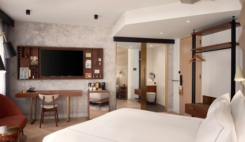 Suite (Peloton Wellness)