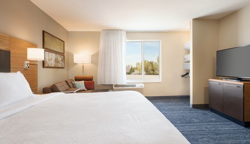 Estudio, 1 cama de matrimonio grande con sofá cama, vistas al patio (Mobility Accessible, Tub)