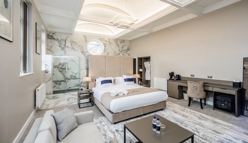 Suite superior, baño privado (Stay)