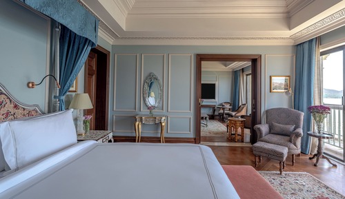 Suite, junto al lago