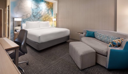 Habitación, 1 cama de matrimonio grande con sofá cama (Hearing Accessible)