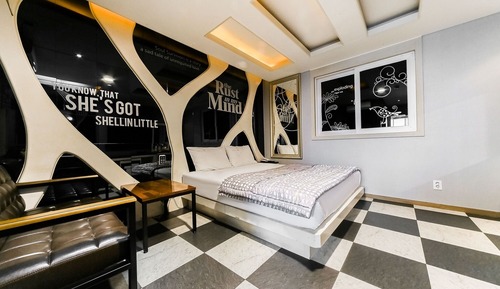 Room (Standard Room)