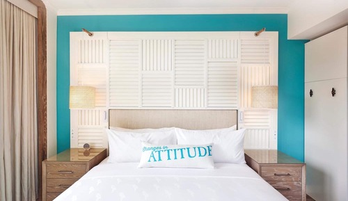 Habitación Deluxe, 1 cama de matrimonio, vistas a la ciudad (Deluxe Queen Bed Hearing Accesible)