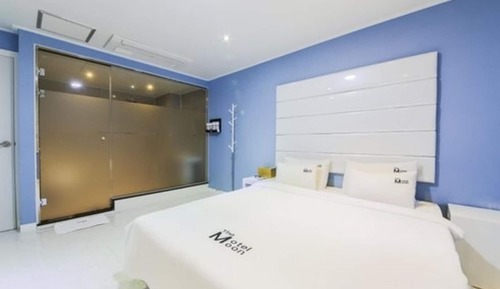 Room (Standard room (system air conditioner)