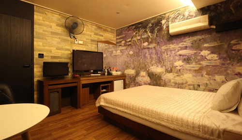 Room (Standard Room)