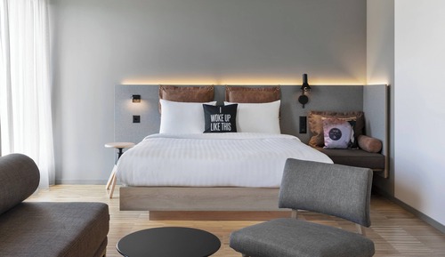 Habitación familiar, 1 cama doble, no fumadores, vistas a la ciudad
