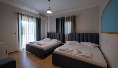 Habitación cuádruple, vistas al mar