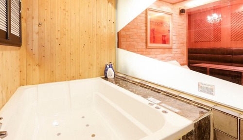Room (Spa Party Room (Double Bed Extra Char)