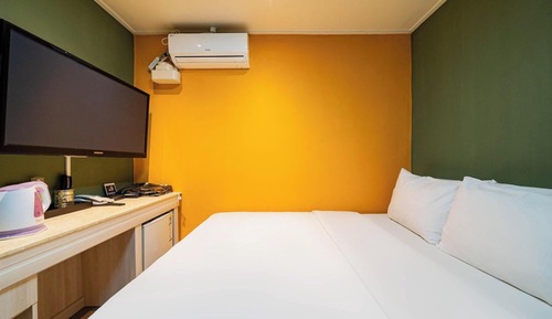 Room (Standard B)