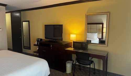 Habitación, 1 cama de matrimonio grande, no fumadores (Mobility/Hearing,tub w grab bars)