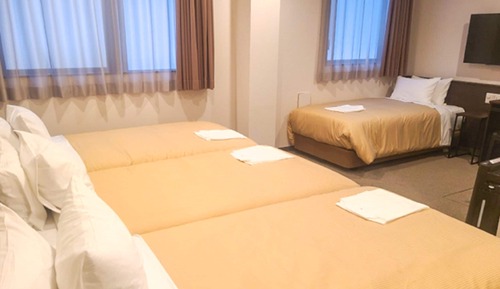 Habitación, no fumadores (Fourth Room)
