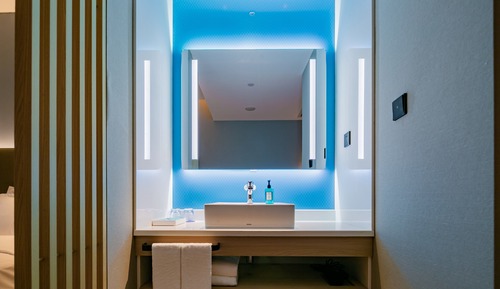 Habitación estándar, 1 cama de matrimonio grande, vistas a la ciudad (Extra Floor Space)