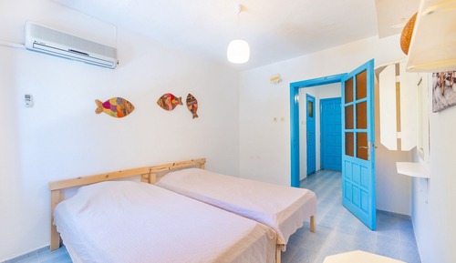 Habitación clásica con 2 camas individuales