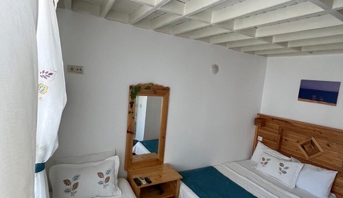 Habitación con 2 camas individuales