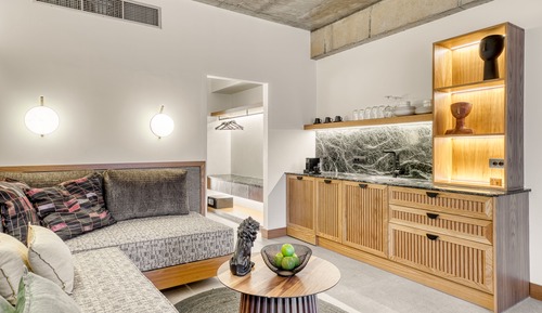 Luxury Suite with direct pool access