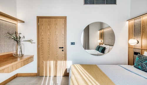 Luxury Suite With Pool View