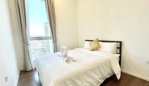 Superior Apartment, 3 Bedrooms, City View