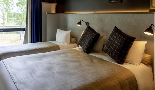 Habitación estándar (1 Double Bed and 3 Single Beds)