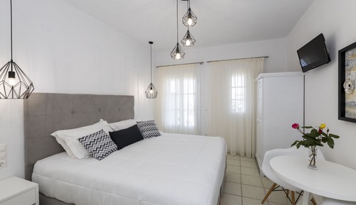 Habitación junior con 1 cama doble o 2 individuales (Seralia)