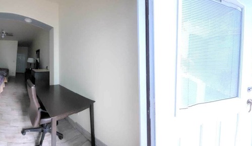 Habitación, 2 camas de matrimonio, vistas a la piscina