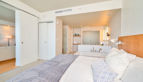 Condo - 1203