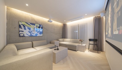 Habitación familiar con 2 camas individuales (Check-in 10pm on FRI,SAT,SUN)