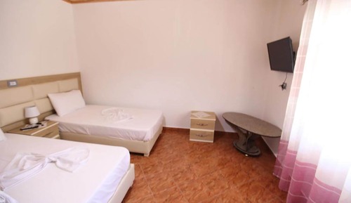 Habitación cuádruple, balcón