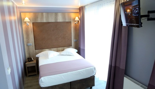 Habitación Confort doble, balcón