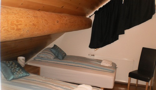Habitación económica con 2 camas individuales