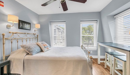 Habitación Confort doble, 1 cama de matrimonio, bañera de hidromasaje