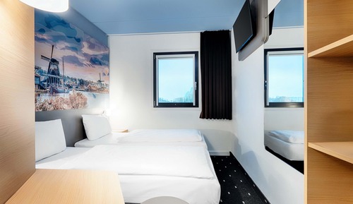 Habitación con 2 camas individuales